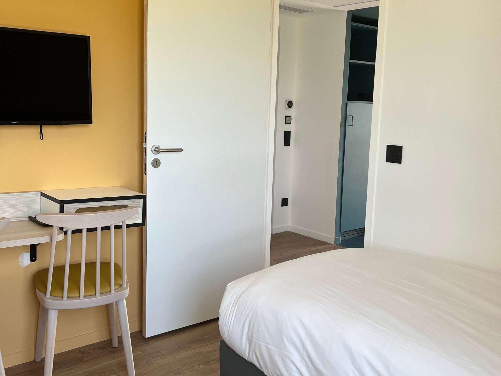 Aparthotel Adagio Access Porte De Camargue Saint-Martin-de-Crau Εξωτερικό φωτογραφία