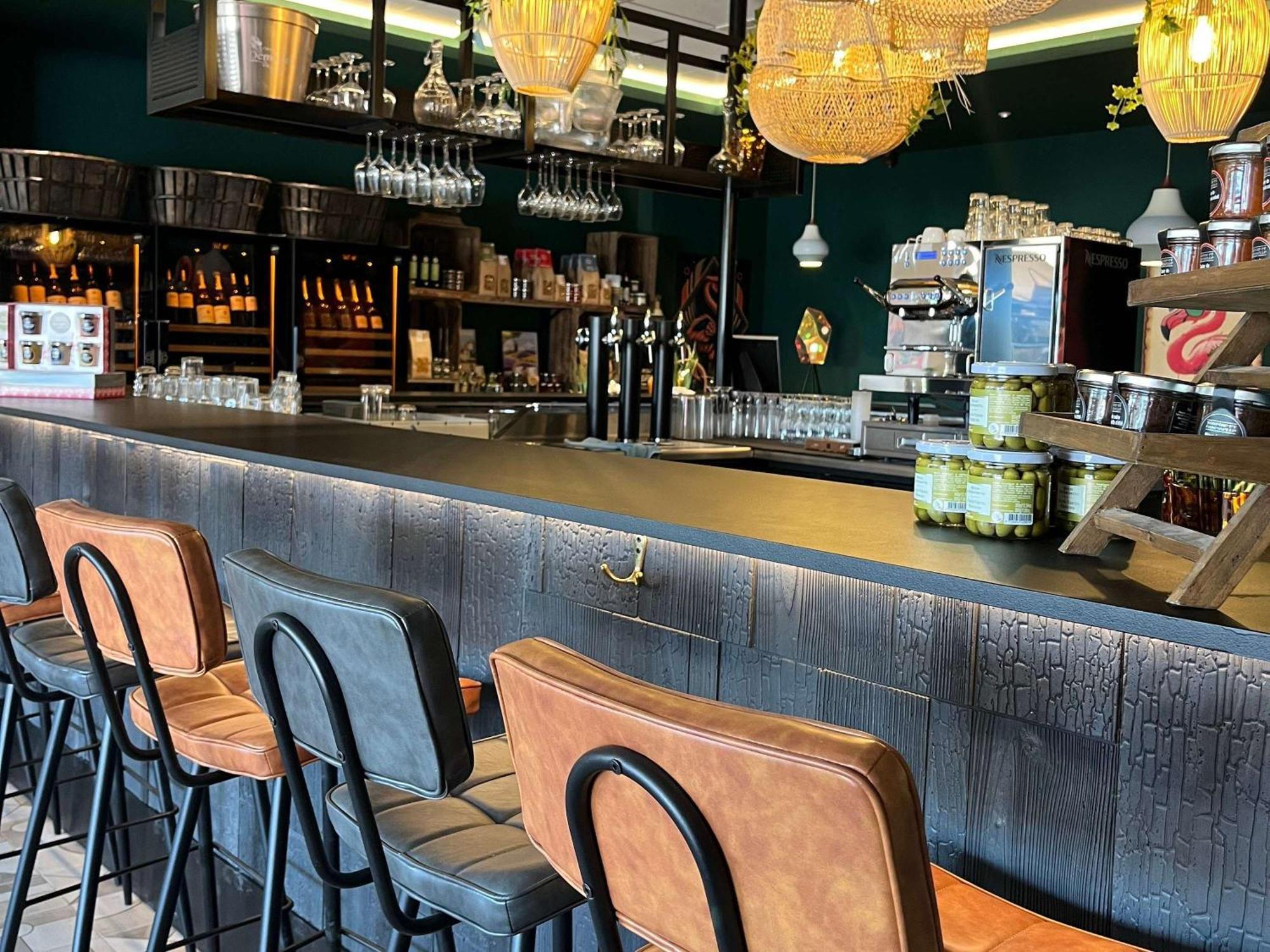 Aparthotel Adagio Access Porte De Camargue Saint-Martin-de-Crau Εξωτερικό φωτογραφία
