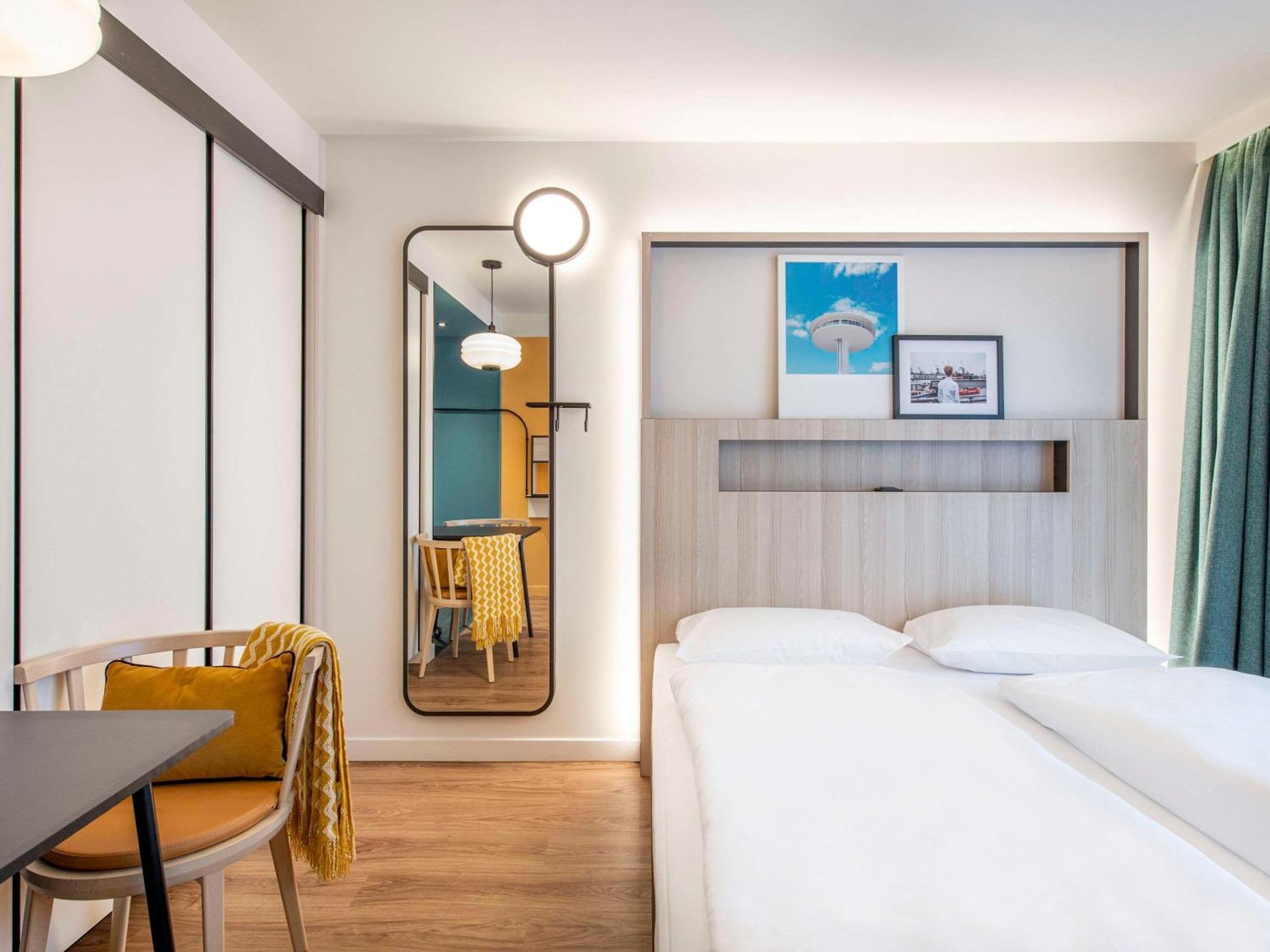 Aparthotel Adagio Access Porte De Camargue Saint-Martin-de-Crau Εξωτερικό φωτογραφία