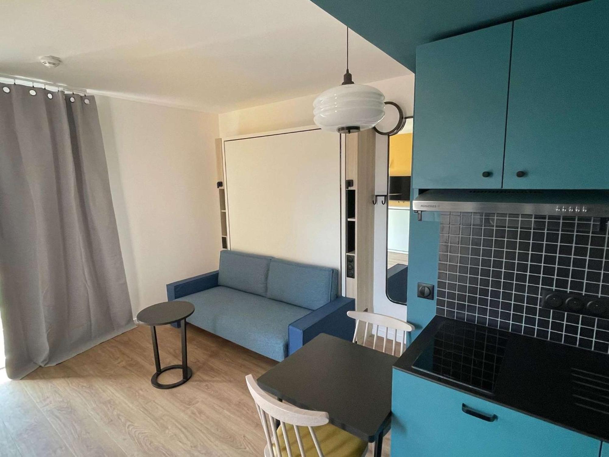 Aparthotel Adagio Access Porte De Camargue Saint-Martin-de-Crau Εξωτερικό φωτογραφία